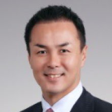 前川 敦氏