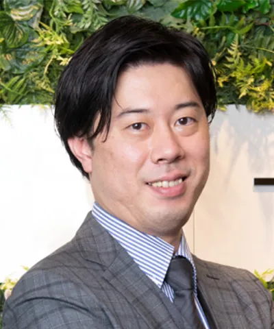 山夲 哲平 氏