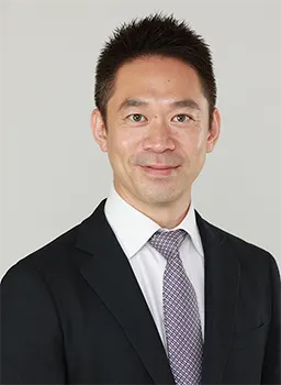 山下 貴宏 氏