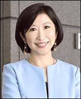 青山 朝子 氏