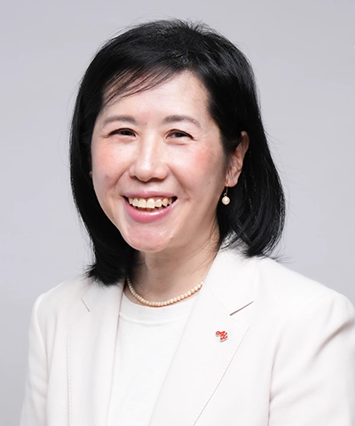 栢原 紫野氏