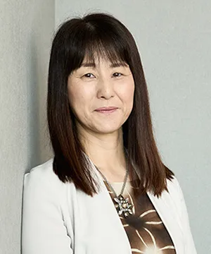 流郷 紀子 氏